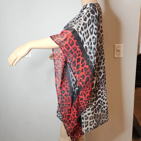 Lane Bryant Kaftan Shirt. Black grey red leopard print. Semi sheer. Size 14/16. - Picture 11 of 14